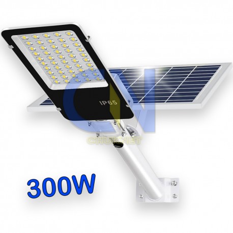 FARO FARETTO LAMPIONE 150W 300 LED PANNELLO ENERGIA SOLARE FOTOVOLTAICO BATTERIA